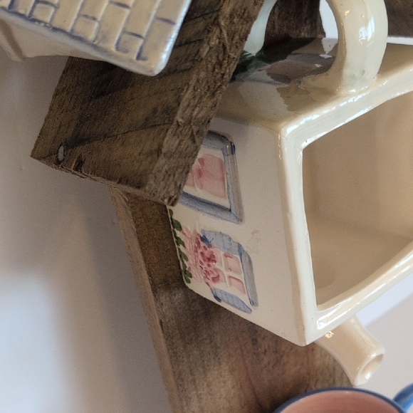 Rustic Wooden Handcrafted Bird Feeder The Door Is Always Open - Picture 4 of 16